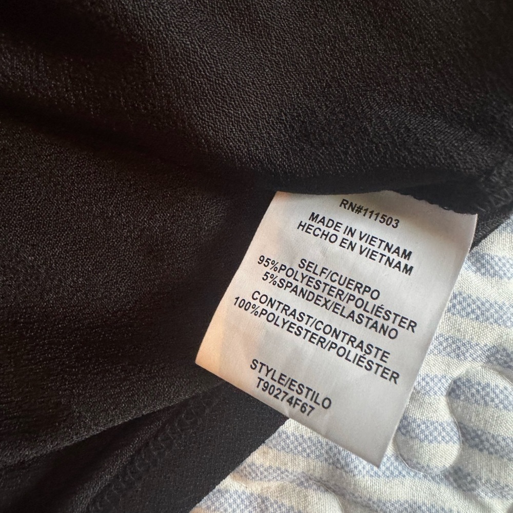 AUW Black Blouse with White Collar - Picture 5 of 7